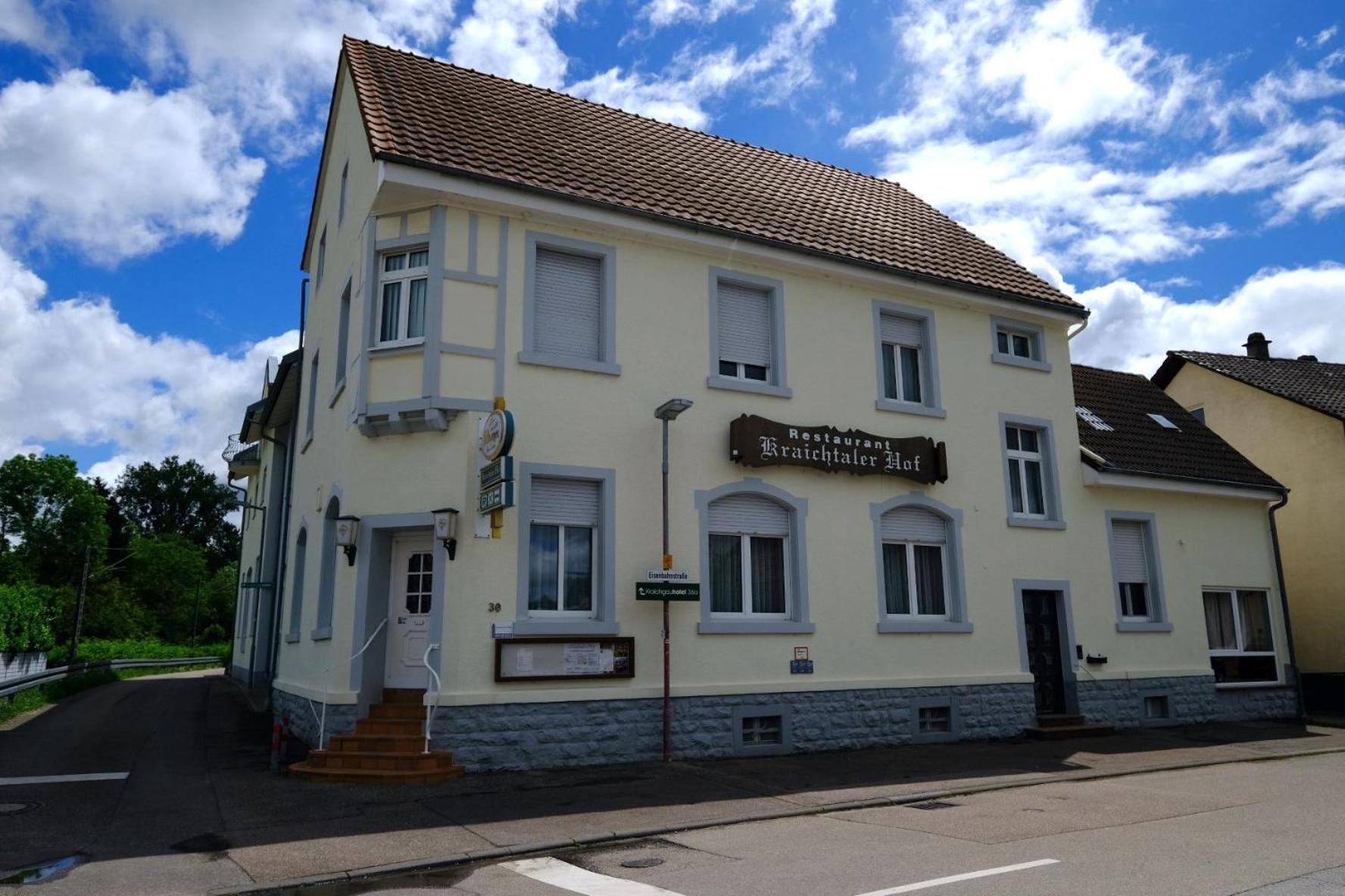 Hotel Kraichtaler Hof Exteriér fotografie